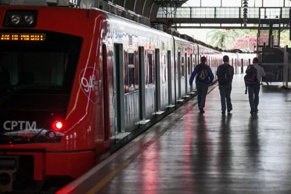 Concessionário privado que assumir linhas 8 e 9 da CPTM terá de unificar estações Lapa