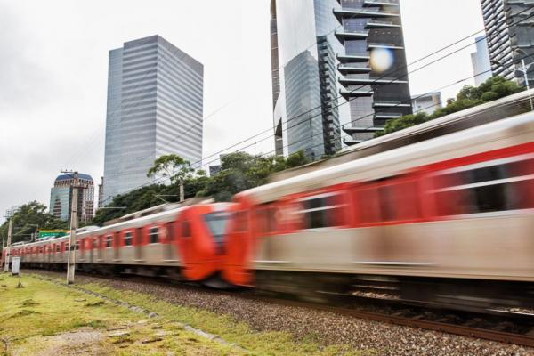 Linha 9 Esmeralda é a que menos recuperou movimento de passageiros na CPTM