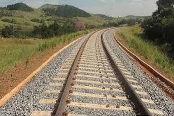 China firma protocolo de intenções para ferrovia no Brasil
