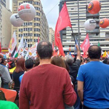 Sindicato Sorocabana participa de ato em São Paulo em defesa da democracia e dos direitos dos trabalhadores