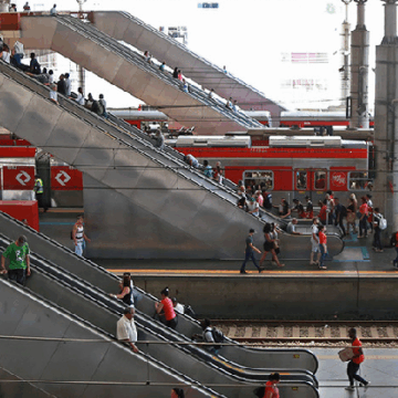 Estação Brás da CPTM implanta operação especial de fim de ano