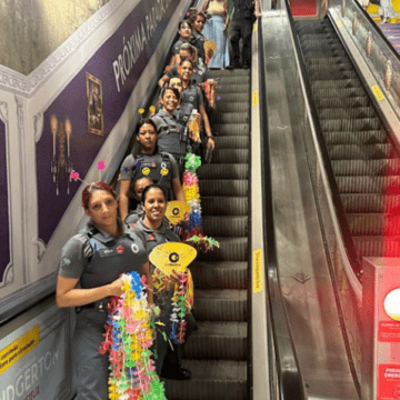 ViaMobilidade e ViaQuatro transportam cerca de 1,3 milhão de pessoas no fim de semana pré-carnaval