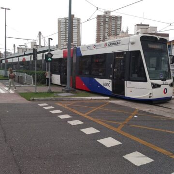 O VLT moderno: quando a engenharia silenciosa redesenha a cidade