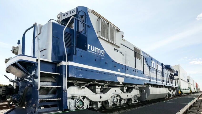 Rumo amplia capacidade ferroviária com obras na Malha Paulista