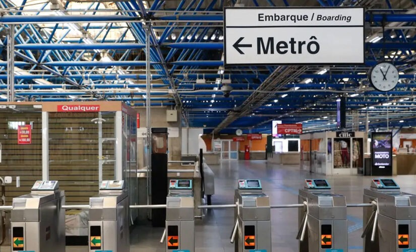 Virada Cultural: operação de Metrô e CPTM muda na madrugada Virada Cultural: operação de Metrô e CPTM muda na madrugada