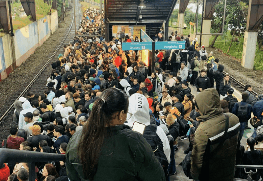 Nova pane em linha privatizada da CPTM causa caos nesta manhã em São Paulo