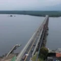 Prefeito e vice-governador tratam do VLT em São Vicente